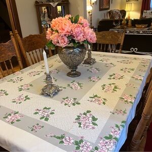 Vintage Tablecloth; Floral, 52x64
